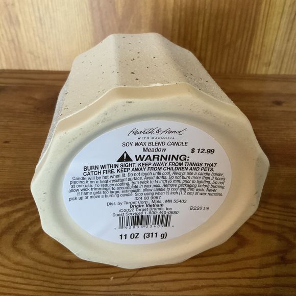 Hearth & Hand with Magnolia 11oz Fluted Speckled Ceramic Candle - Picture 4 of 4